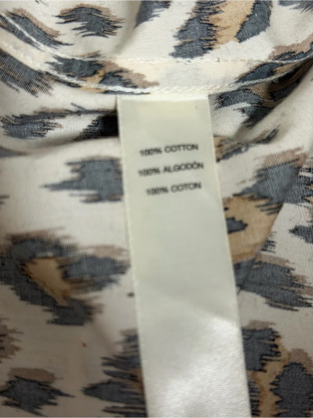 Chico’s 0 Small Leopard Print No Iron 100% Cotton Long Sleeve  Button Down Shirt - Picture 5 of 8